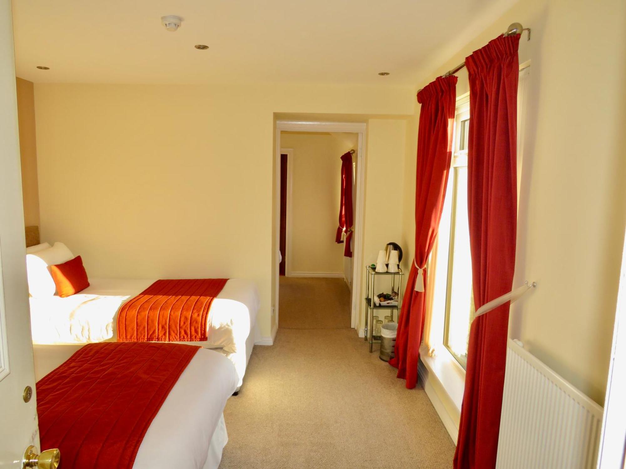 Glendale Bed And Breakfast, Cushendall Room photo